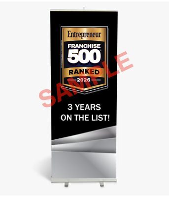 RETRACTABLE BANNER STAND